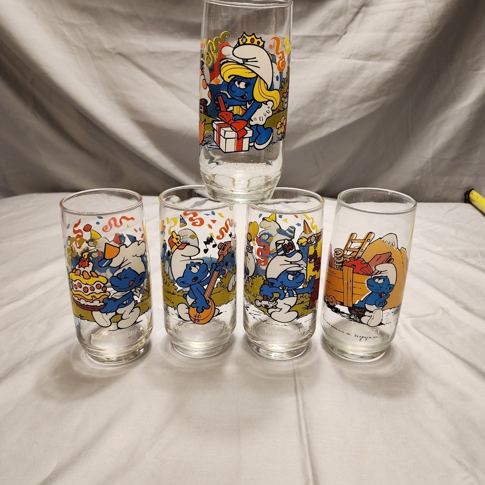Vintage 1983 Smurf Glasses Set Of 4 Smurfette, Hefty,‎ Baker, Handy, Harmony